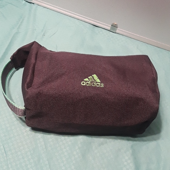 ADIDAS TOILETRY BAG - Picture 4 of 8